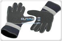 3mm full finger neoprene sport gloves -030