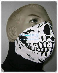 Neoprene skull 1/2 face mask -065