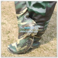 PVC-chest-fishing-wader-rwd001-1 