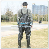 PVC-chest-fishing-wader-rwd003-7
