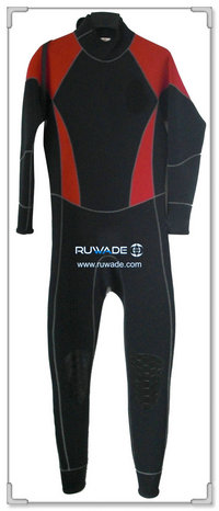 Full wetsuit -035