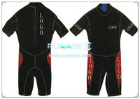 Shorty surfing wetsuit with back zipper -043